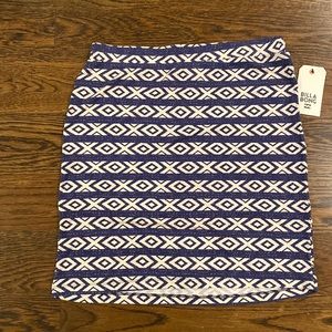 Billabong NWT women’s skirt, large